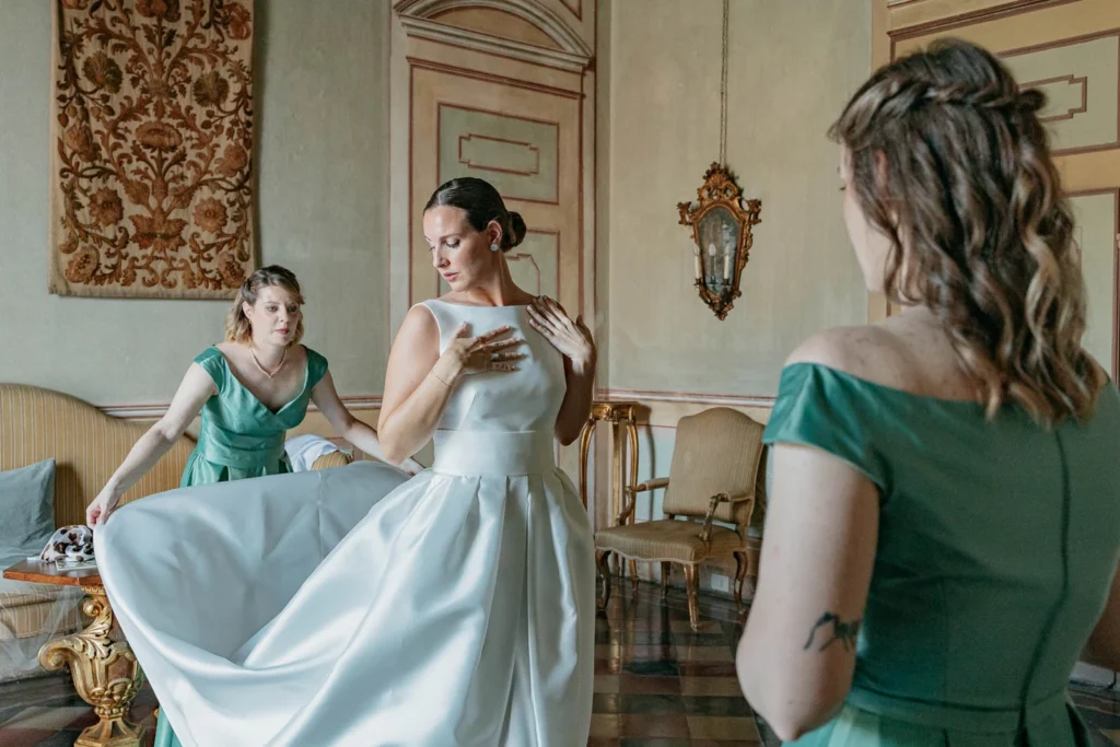 09 villa gandini vestizione sposa damigelle verde