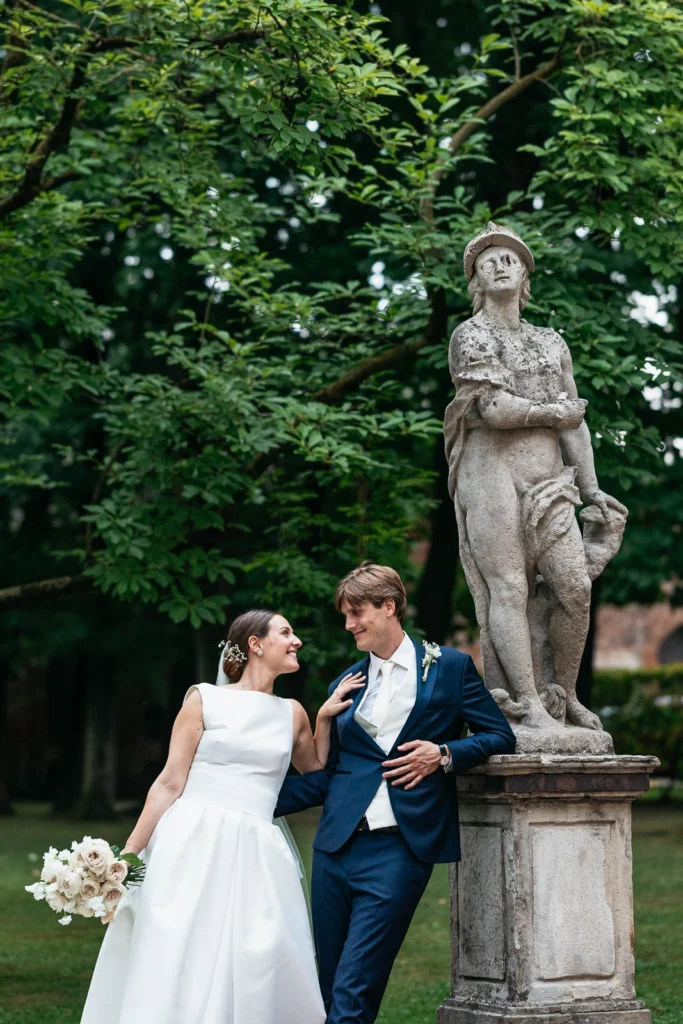 50 villa gandini sposi statua parco villa
